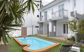 Amis Apartments
